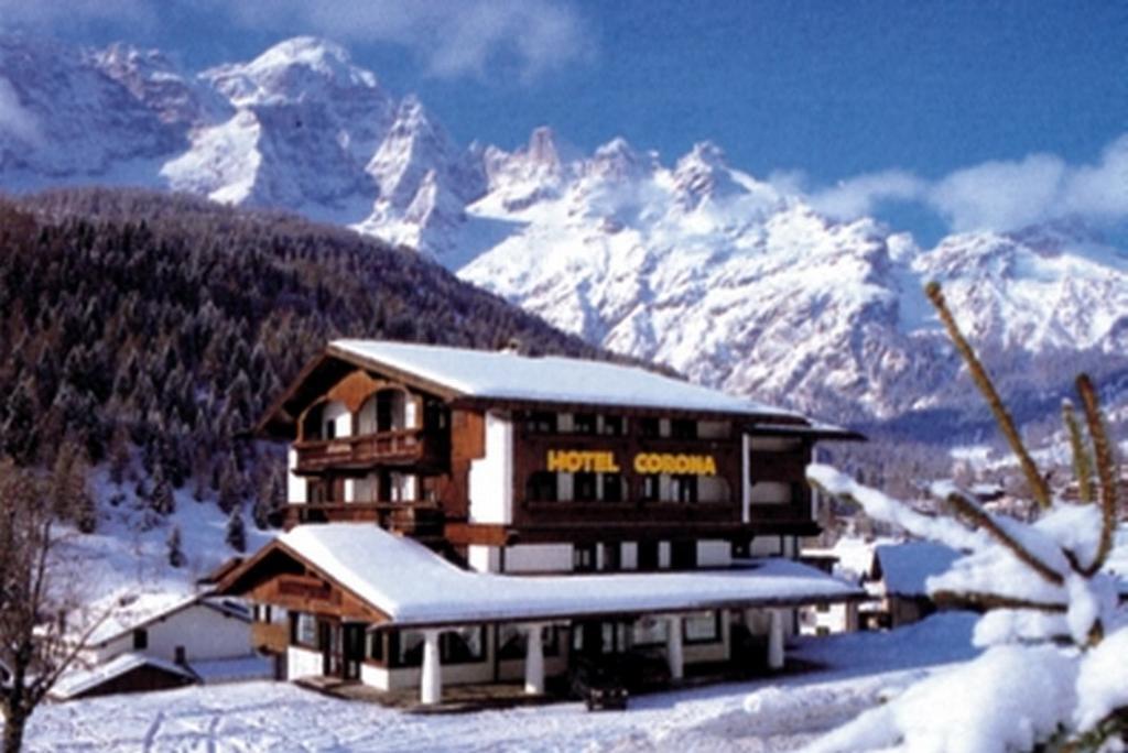 Hotel Corona Val di Zoldo Exteriör bild